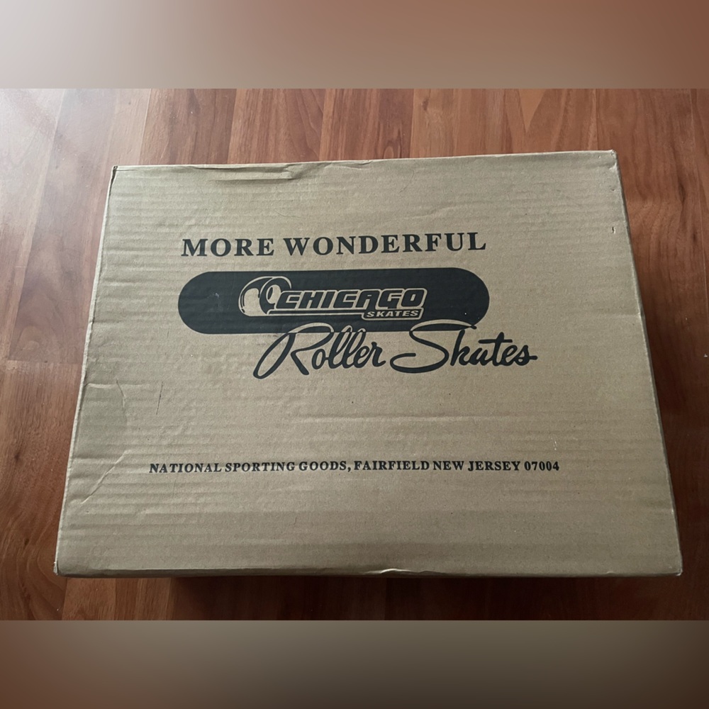 Chicago Skates Roller Skates Box